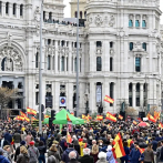 Miles protestan por el aumento del costo de la vida en España