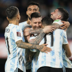 Argentina toma envión para Qatar con goleada ante Venezuela