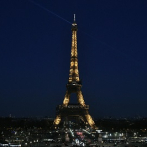 La torre Eiffel, el monumento que ha engalanado a París desde 1889