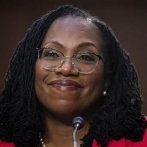 El Senado de EE.UU. confirma a la primera mujer afroamericana para el Supremo