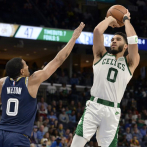 Celtics se exponen a los Nets, Warriors chocarán con Nuggets