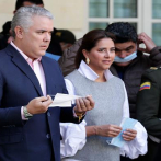 Senador pide investigar al presidente colombiano por intervenir en campaña