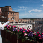 El papa pide en misa del Domingo de Resurrección que los países escuchen el grito de paz