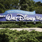 El Congreso de Florida aprueba eliminar el estatus especial de autogobierno de Walt Disney