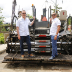 Abinader recorre varias zonas de Santo Domingo y deja iniciado construcción de obras