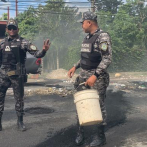 Huelga en el Cibao: Se producen enfrentamientos entre policías y desconocidos en Licey Al Medio