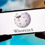 Rusia multa con 40,000 dólares a matriz de Wikipedia por la campaña militar
