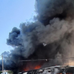 Se registra incendio en empresa de pacas en San Pedro de Macorís