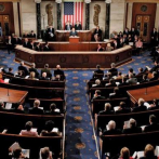 El Congreso de EEUU da poderes a Biden para prestar más armamento a Ucrania