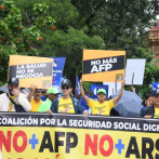Los trabajadores dominicanos reclaman el 30% de las AFP, aumento salarial y rebaja de la canasta básica