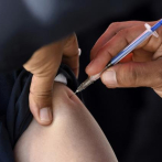 Con bocinas en Puerto Rico motivan a aplicarse la cuarta dosis de vacuna anticovid