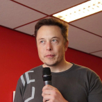 Elon Musk detiene compra de Twitter hasta aclarar cuántas cuentas falsas hay