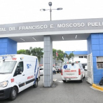 Médicos amenazan con abandonar servicios lunes y martes en el Moscoso Puello