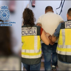 Detienen a hombre que robó pertenencias a futbolistas de la selección dominicana en un hotel de España