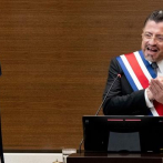 Presidente de Costa Rica dice que la prensa publica 