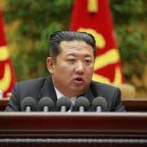 Corea del Norte informa de 186.000 posibles contagios más de covid