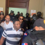 Prisión para dos de tres policías acusados de la muerte de Richard Báez en Santiago