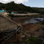 Advierten a puertorriqueños a uso prudente del agua ante sequedad en terrenos