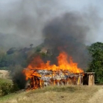 Tres militares matan a un haitiano e incendian 8 viviendas en Bahoruco