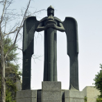 Monumento listo para recordar el 14 de Junio