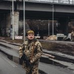 Ucrania denuncia la muerte de tres civiles, entre ellos un niño, en ataques rusos contra Lisichansk