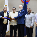 Miderec entrega banderas a delegaciones para Bolivarianos y Caribeños
