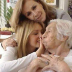 Falleció la abuela de Thalía y Laura Zapata, a los 104 años