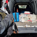 Arrestan a tres hombres en La Altagracia con 81 paquetes de cocaína y dos armas de fuego
