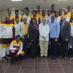 UNEV reconoce sus atletas que participaron en los Juegos Bolivarianos