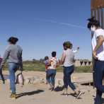 EEUU: Alcaldes demócratas piden apoyo para recibir migrantes