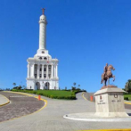 Historia y evolución del Santiago que fundó Cristóbal Colón hace 527 años