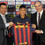 Piden dos años de cárcel para Neymar por irregularidades de su traspaso al Barcelona