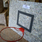 Uruguay transforma productos falsificados en tableros de baloncesto