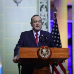 El presidente de Guatemala sale ileso tras un ataque armado