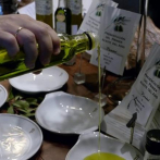 Aceite de oliva, el codiciado tesoro de los olivos