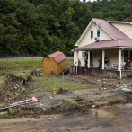 Nuevas lluvias complican rescates en inundaciones que dejan 28 muertos en sur de Estados Unidos