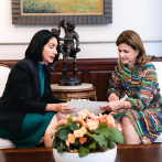 Vicepresidenta y la primera dama congratulan a Listín Diario