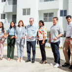 Abinader entregan 50 apartamentos en Santiago