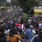 Miles de manifestantes haitianos exigen la dimisión de Henry