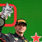 Max Verstappen triunfa en casa y se mantiene como líder de la Fórmula Uno