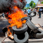Miles de haitianos protestan contra el alto costo de alimentos y combustibles