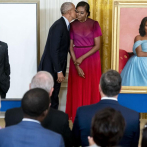 Los Obama develan sus fotos oficiales en la Casa Blanca