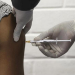 Vacuna antimalaria de Oxford es eficaz, muestra ensayos con niños africanos