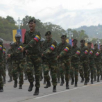 Autoridades venezolanas detienen a dos policías por 