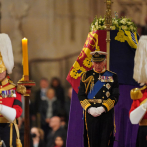 Reino Unido conmemora con mesura el primer aniversario de la muerte de Isabel II