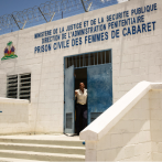 Un comando haitiano libera de prisión a decenas de mujeres
