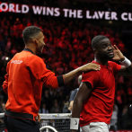 Tiafoe se impone a Tsitsipas y le da al equipo Mundial su primera Copa Laver