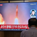 Corea del Norte lanza dos misiles balísticos antes de visita de vicepresidenta de EEUU a Corea del Sur