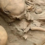 Descubren tumbas de 76 niños sacrificados en rituales del Antiguo Perú