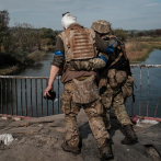 Veinte civiles hallados muertos a tiros tras ataque a convoy en el noreste de Ucrania